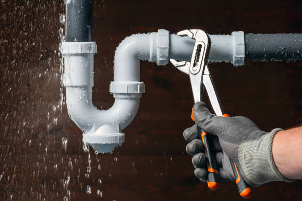Professional Leak Detection technician working in Siloam, GA